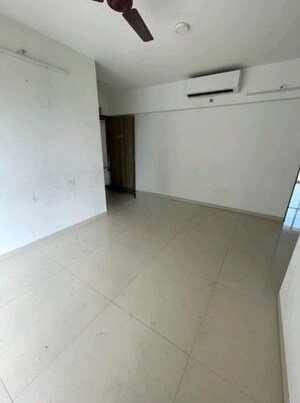 Room in 3 BHK Apartment at Lodha Anjur Upper Thane, Anjur – for Rent