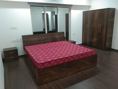 1 BHK Apartment For Rent in Suyog Building