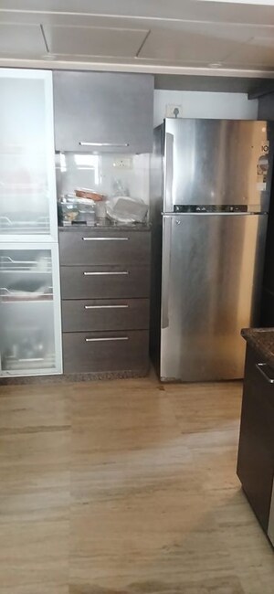 Furnished Amenities in 3 BHK Apartment at Shivaji Park – for Sale