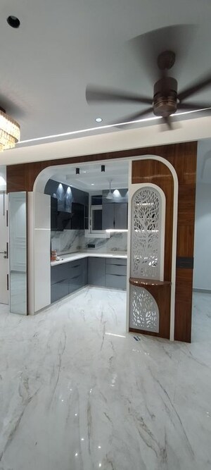 Kitchen in 4 BHK Apartment at Ansal plaza, Sector 1 Vaishali – for Sale