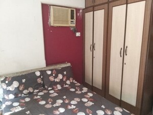 1 BHK Apartment For Rent in Suyog Building, Goregaon West