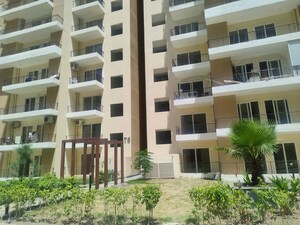 4 BHK Apartment – Exterior View View at Amrapali Silicon City, Sector 76 - for Sale