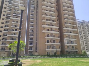 4 BHK Apartment – Exterior View View at Amrapali Silicon City, Sector 76 - for Sale