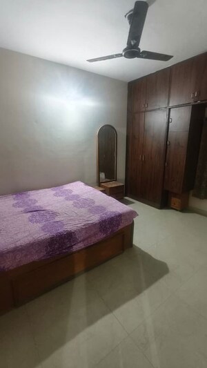Bedroom in 2 BHK Apartment at Vastrapur – for Rent