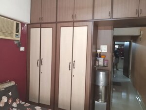 2.5 BHK Apartment For Rent in Shashi Apartment Goregaon West, Goregaon West