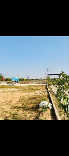 Plot For Sale in Bptp Park Floors ii