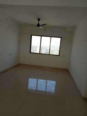 Room in 2 BHK Apartment at Indu Ganesh CHS, Sion – for Sale