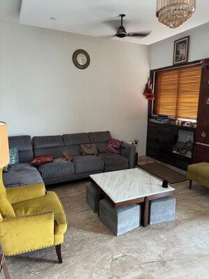 Team Area in  Apartment at Amanora Gateway Towers, Hadapsar – for Rent