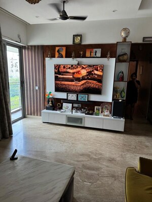 Bedroom in  Apartment at Amanora Gateway Towers, Hadapsar – for Rent