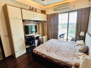 Bedroom in  Apartment at Amanora Gateway Towers, Hadapsar – for Rent