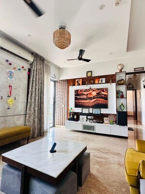 Bedroom in  Apartment at Amanora Gateway Towers, Hadapsar – for Rent