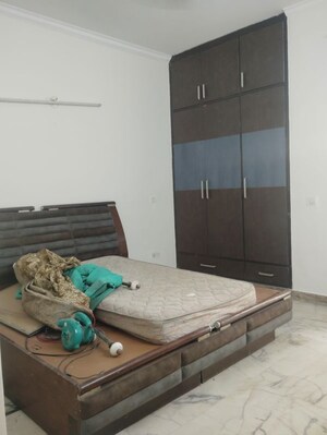Bedroom in 3 BHK Builder Floor at Unitech South City II, Sector 50 – for Sale