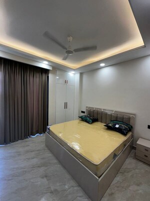 Bedroom in 1 BHK Builder Floor at Sector 52 – for Rent