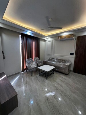 Bedroom in 1 BHK Builder Floor at Sector 52 – for Rent