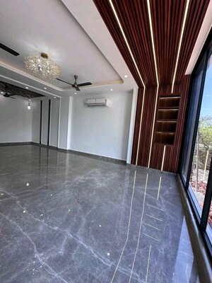 Staircase in 4 BHK Builder Floor at Chattarpur – for Rent