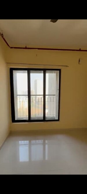 Hall in 1 BHK Apartment at Dosti Desire, Brahmand – for Rent