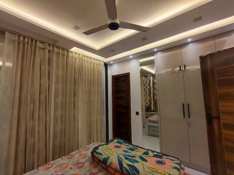 Bedroom, bptp-district-3 3 Bedroom 17500000 Sq.Yd. Builder Floor In Sector 85 Faridabad 10330623