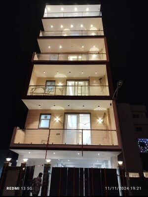 3 BHK Builder Floor – Exterior View View at BPTP District 3, Sector 85 - for Sale