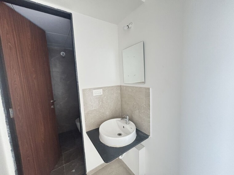Bathroom, vilas-javdekar-yashone-eternitee 1 Bedroom 450 Sq.Ft. Apartment In Hinjewadi Pune 10330668