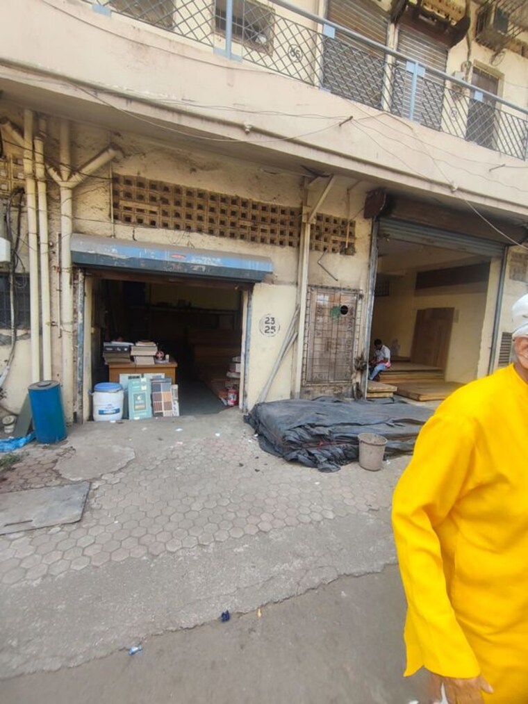 Team Area, hans nagar Commercial Warehouse 1100 Sq.Ft. In Hans Nagar Thane 10330680