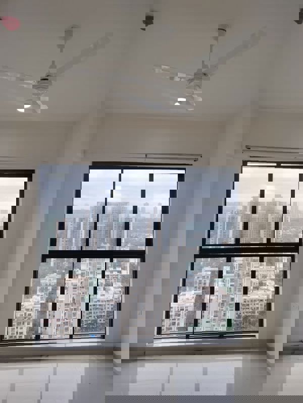 2 BHK 550 Sq.Ft. Apartment in UK Iridium