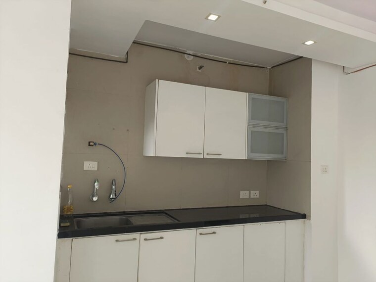 Kitchen, kolte-patil-tuscan-estate-signature-meadows 3.5 Bedroom 2025 Sq.Ft. Apartment In Kharadi Pune 10330684