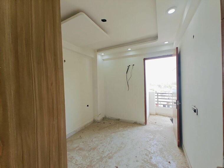 Room, noida central 3 Bedroom 1400 Sq.Ft. Builder Floor In Noida Central Noida 10330701