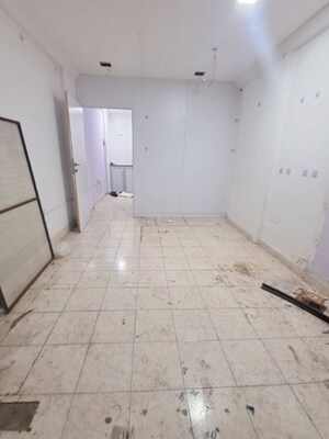  Shop For Rent in Thane West