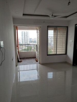 Room in 2 BHK Apartment at Prapti Estella, Wakad – for Rent