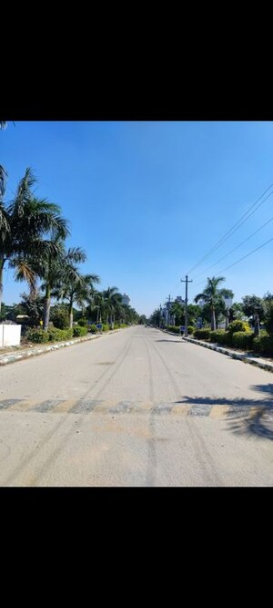 3 BHK Villa – Exterior View View at Mahidhara Luxuria, Peeranchuruvu - for Sale