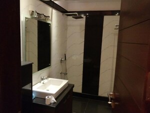 Bathroom in 6 BHK Builder Floor at Sector 30 – for Sale