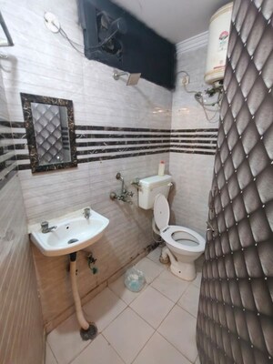 Bathroom in 2 BHK Builder Floor at Malviya Nagar – for Rent