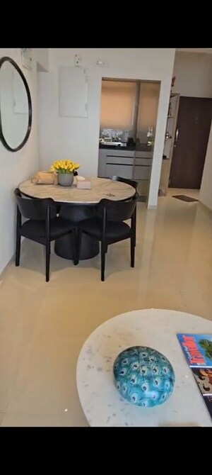 2 BHK Apartment For Rent in Sugee Akanksha, Dadar West