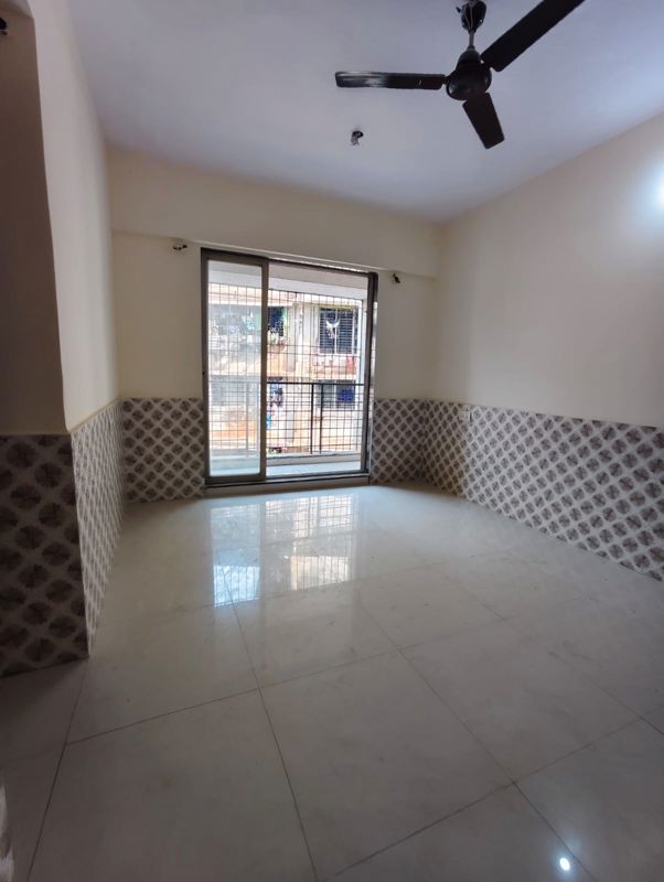 1 BHK 400 Sq.Ft. Apartment in Rosa Classic Apartment