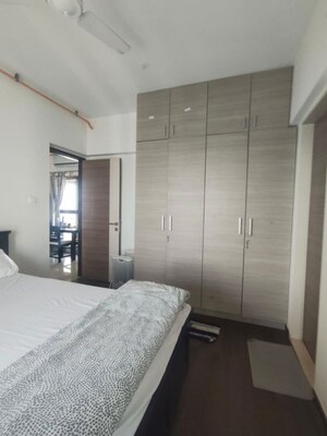 Room in 2 BHK Apartment at Falcon Castle, Lower Parel – for Rent