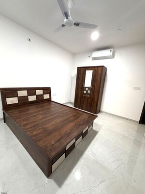 Room in 2 BHK Apartment at Goel Ganga Serio, Kharadi – for Rent