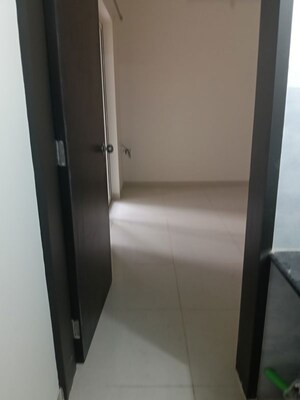 Room in 2.5 BHK Apartment at Paranjape Madhukosh Phase III, Dhayari – for Rent