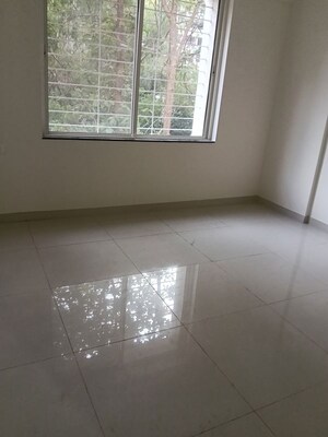 Room in 2.5 BHK Apartment at Paranjape Madhukosh Phase III, Dhayari – for Rent