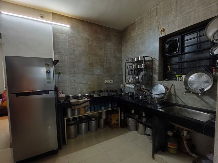 Kitchen, daulat-nagar 2 Bedroom 840 Sq.Ft. Apartment In Anand Nagar Pune 10330851