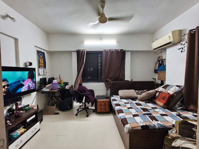Master Bedroom, daulat-nagar 2 Bedroom 840 Sq.Ft. Apartment In Anand Nagar Pune 10330851