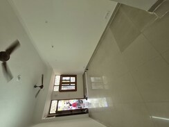 2.5 BHK + Pooja Room Apartment For Rent in Mayur Vihar