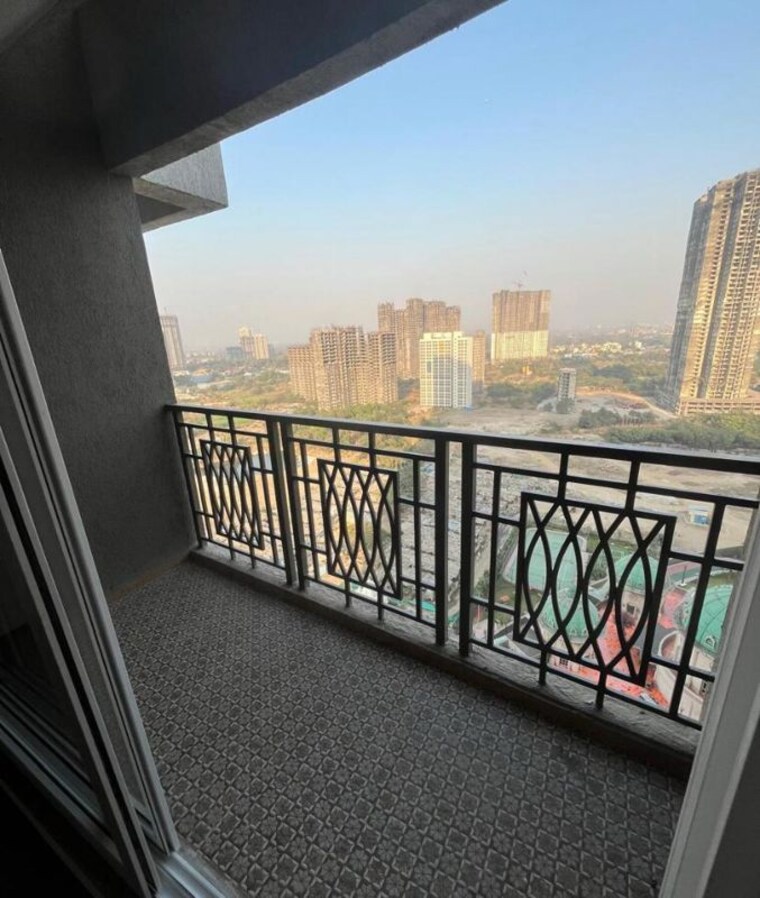 Balcony, paradise-sai-world-empire 2 Bedroom 1275 Sq.Ft. Apartment In Kharghar Navi Mumbai 10330870