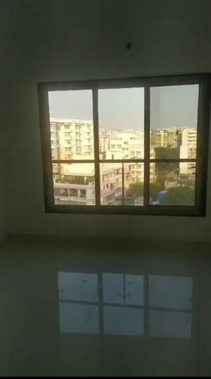 Room in 3.5 BHK Apartment at Chandan Nagar – for Sale