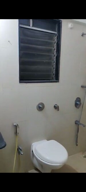 Furnished Amenities in 2 BHK Apartment at Kurla East – for Rent