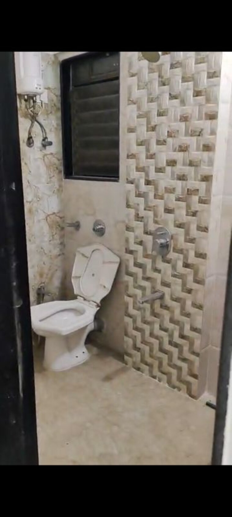 Bathroom, kurla east 2 Bedroom 630 Sq.Ft. Apartment In Kurla East Mumbai 10330877