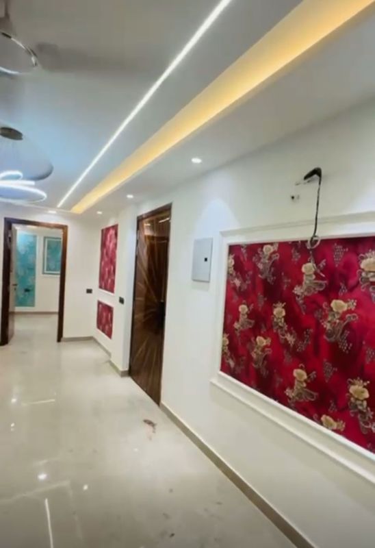 3.5 BHK 1050 Sq.Ft. Builder Floor in Ultima 107