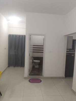 Bathroom in 1 BHK Apartment at Pearl Residency Bellandur, Bellandur – for Rent