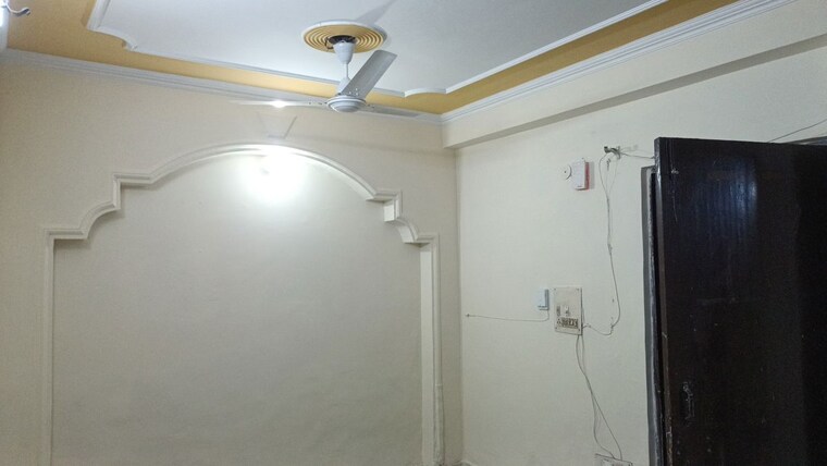 Room, vaishali sector 5 2 Bedroom 850 Sq.Ft. Builder Floor In Vaishali Sector 5 Ghaziabad 10330876