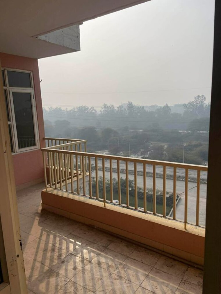 Balcony, vashisht-heights 2 Bedroom 550 Sq.Ft. Apartment In Sector 87 Faridabad 10330891