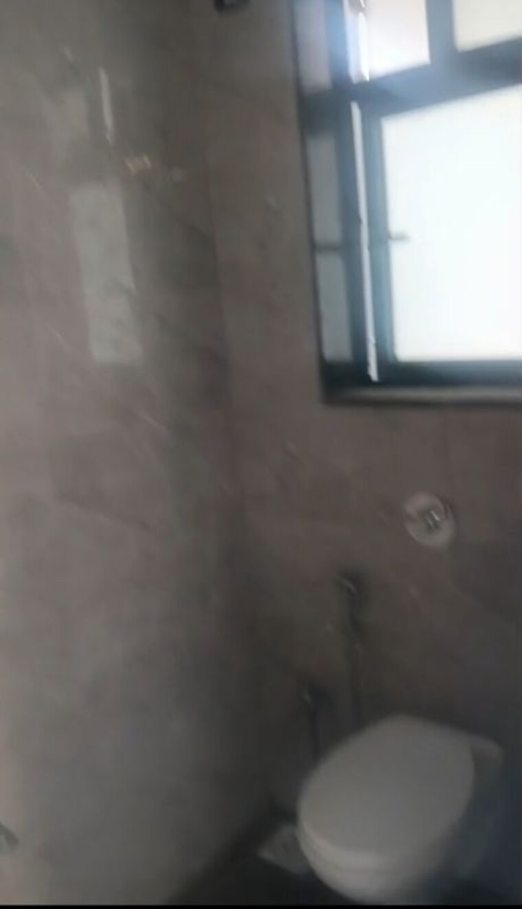 Bathroom, anand-bhuvan-matunga 2 Bedroom 450 Sq.Ft. Apartment In Matunga West Mumbai 10330895